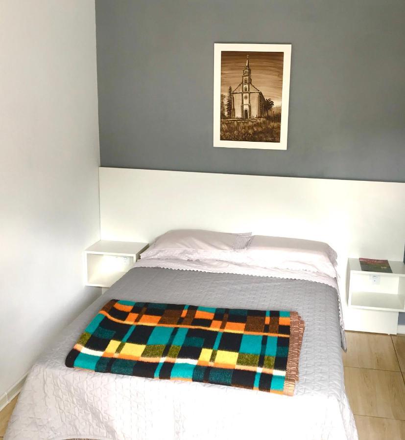 Suite Em Gramado, Proxima A Avenida Das Hortencias Екстериор снимка